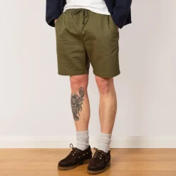 Shorts|Universal Works Beach Short - Light Olive