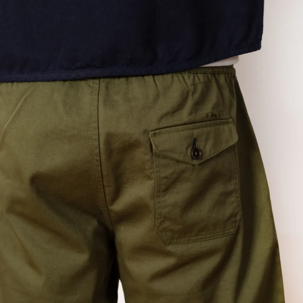 Shorts|Universal Works Beach Short - Light Olive