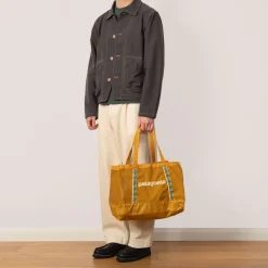 Bags|Patagonia Black Hole Tote 25L - Pufferfish Gold