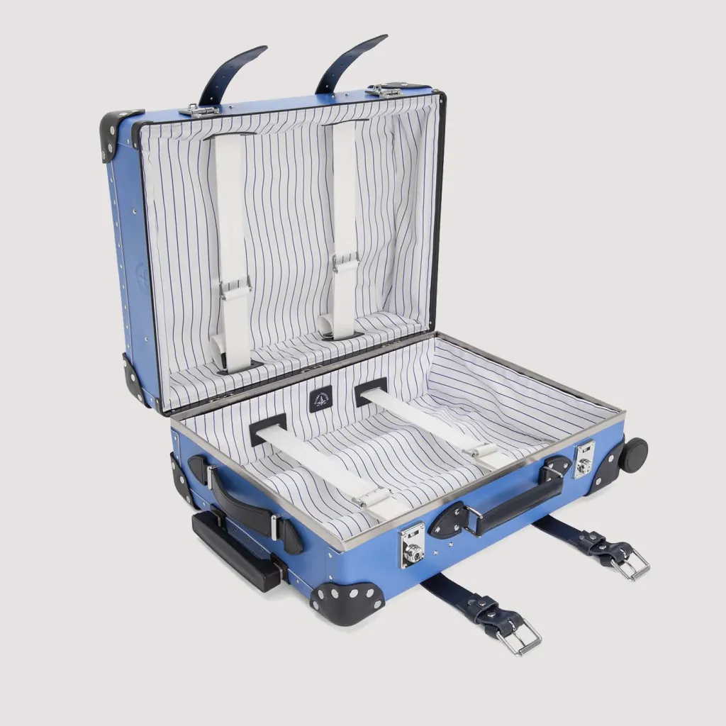 Bags|Globe-Trotter Cruise Four Wheel Carry-On Case - Royal Blue/Navy/Chrome