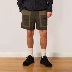 Shorts|Patagonia Outdoor Everyday Short 6" - Pine Needle Green
