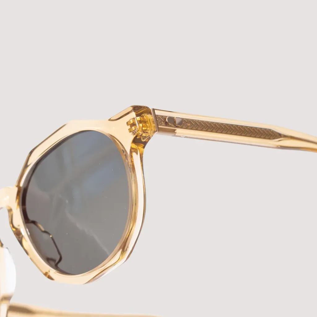 Sunglasses|Oscar Deen Pinto - Treacle/Olive